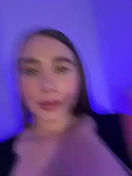 sarabell_'s cam snapshot