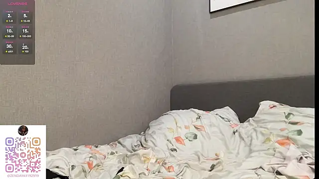 purrpaw's cam snapshot