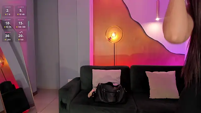 AlessiaCorleone_'s cam snapshot