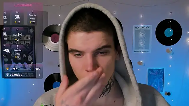 drew_soft_ live sex cam