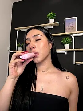 isabella_jade's cam snapshot