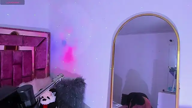 opalo_youns's cam snapshot