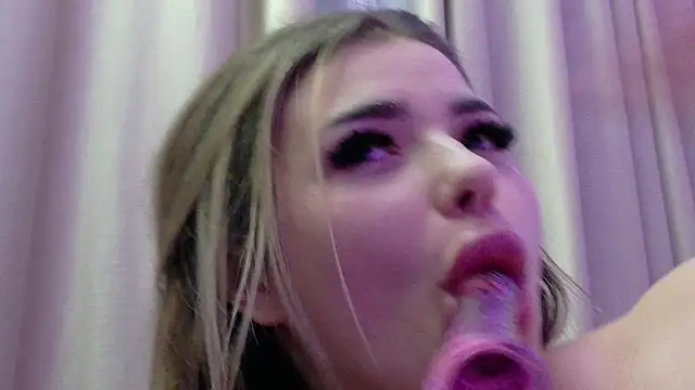 BabyZoey_'s cam snapshot