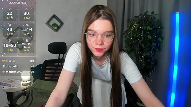 miss__evelyne's cam snapshot