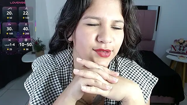 SammySmall_F_w's cam snapshot