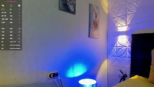 EmillyLim's cam snapshot