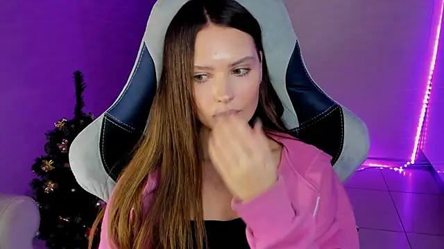 yourArya's cam snapshot