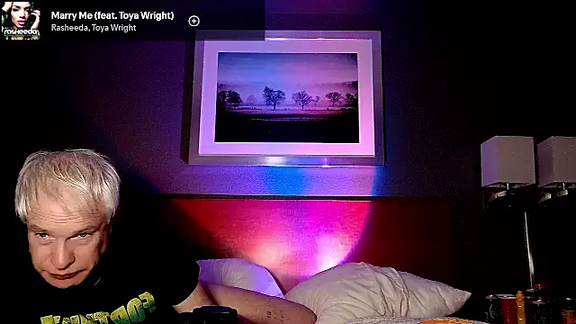 Snarfle82's cam snapshot