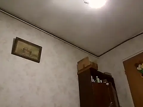 mariusica1@xh's cam snapshot