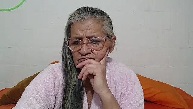 candy_mature_'s cam snapshot