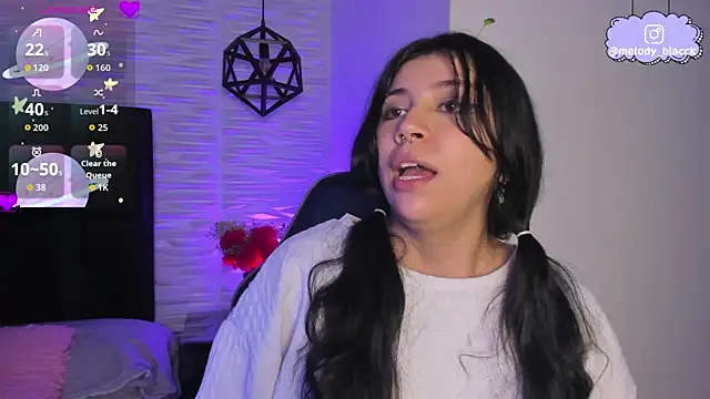 Melody_Black_'s cam snapshot