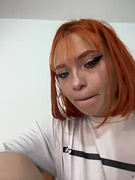 Alysson_LS's cam snapshot