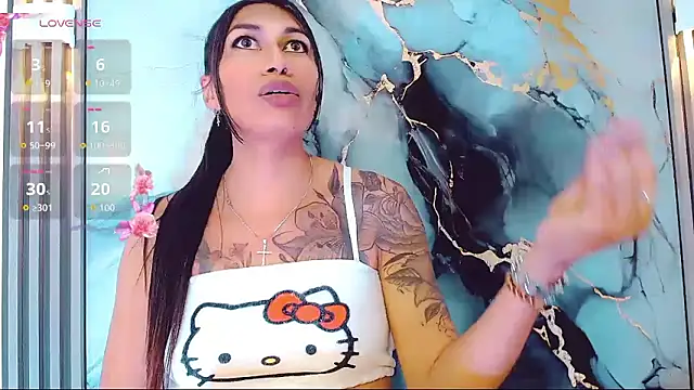 khiara_moretti live sex cam