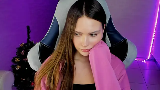 yourArya's cam snapshot