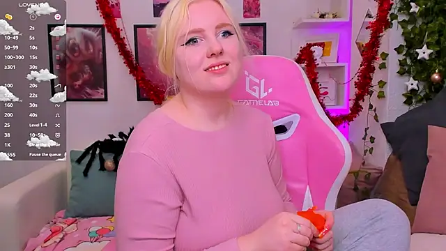 art_lovee's cam snapshot