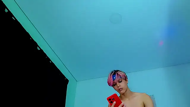 Liamscott_'s cam snapshot