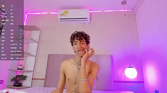 Will_Turneer's cam snapshot