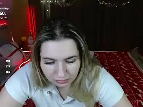 Bella__Blush's cam snapshot