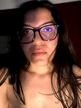 MatchedEyebrow live sex cam