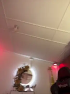 Lia_flowers's cam snapshot