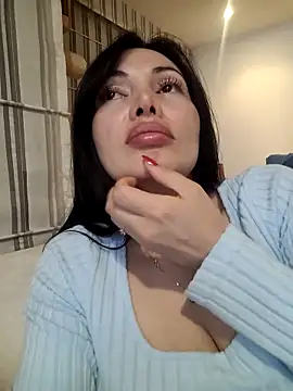 _monicab's cam snapshot