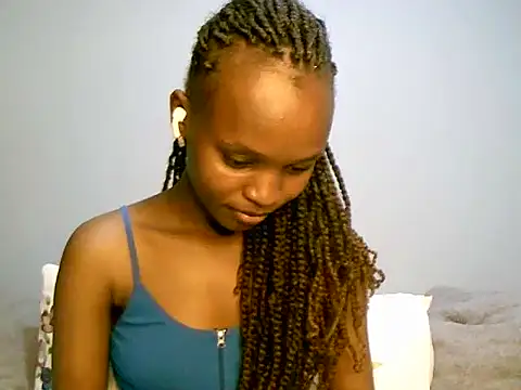 pretty_maja's cam snapshot