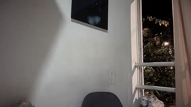 romeolovedark's cam snapshot