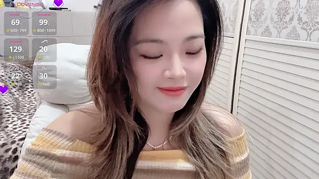 Holiland live sex cam