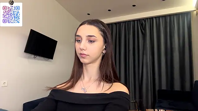 LinaMour's cam snapshot