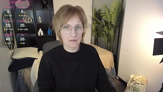 Paris_Cherry live sex cam