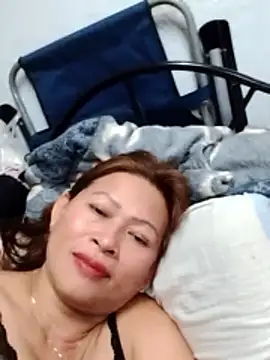 merr_ann123's cam snapshot