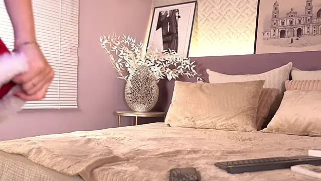 ElleDiane's cam snapshot