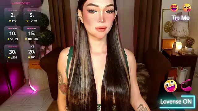 MouthWatering_Ayesha live sex cam