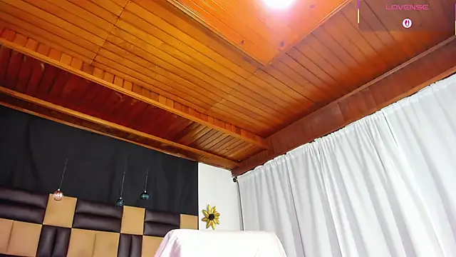 BarbieKano's cam snapshot