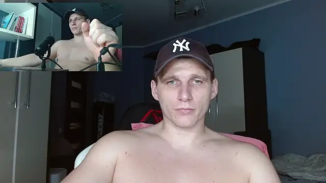 Poliglotjoe1's cam snapshot