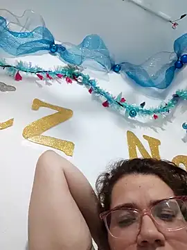 karlythoth@xh's cam snapshot