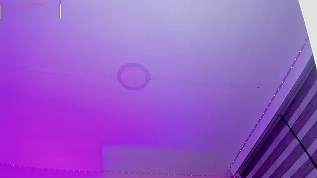 Oriana_Guzman live sex cam