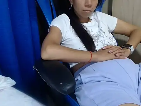 Erotic_latina's cam snapshot