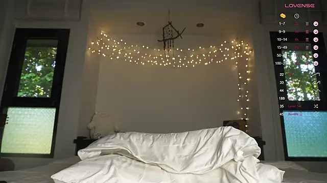 Amylittlestar's cam snapshot