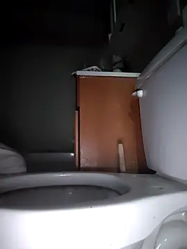 UniqueKorn86 live sex cam