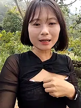 linda_bae00's cam snapshot