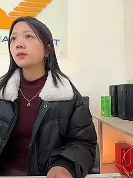 Thaocutee's cam snapshot