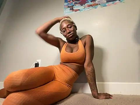 VixenCapri's cam snapshot