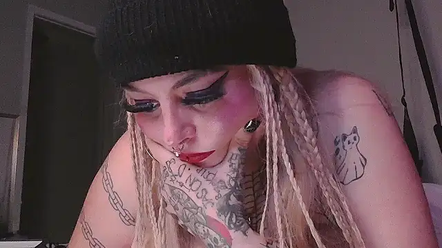 SpiderRose's cam snapshot