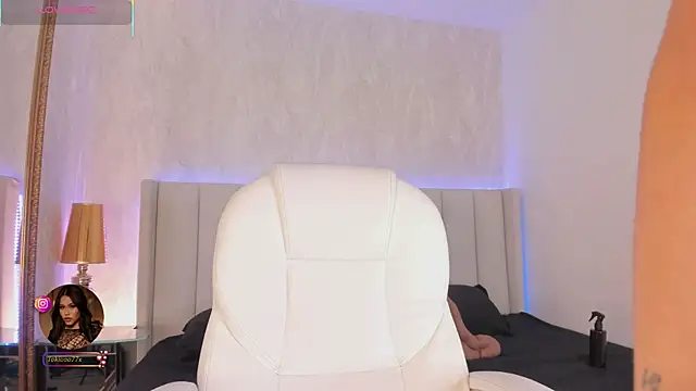 Tokio-Shuang's cam snapshot