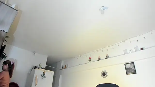 Sinthia_Collins's cam snapshot