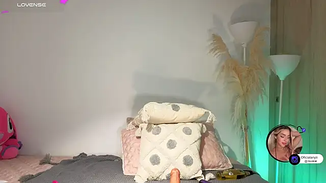 Addison_baker's cam snapshot