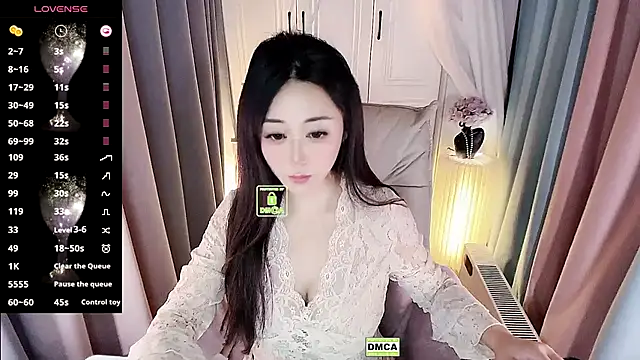 Lynne_Doll_1001's cam snapshot