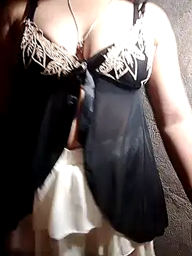 embe889's cam snapshot