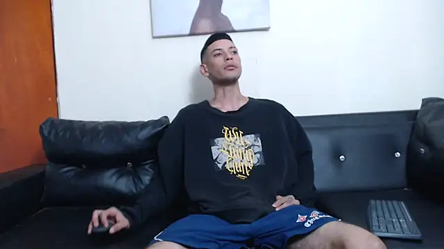 biigjhonny live sex cam